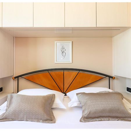 Luxury Penthouse Roberta Apartment Primosten Luaran gambar